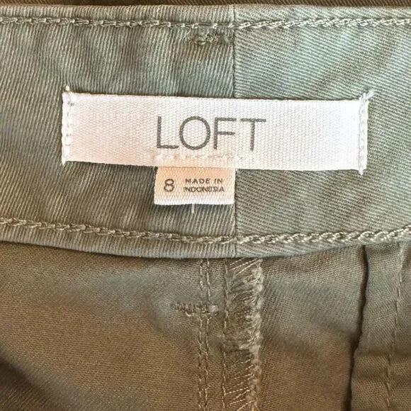 LOFT Green Khaki Cropped Pants size 8 - Picture 3 of 4